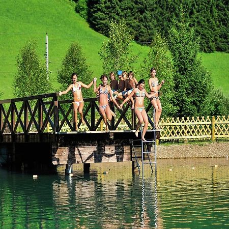 Sprawling Mansion Near Ski Area In Salzburg Eben Im Pongau Εξωτερικό φωτογραφία