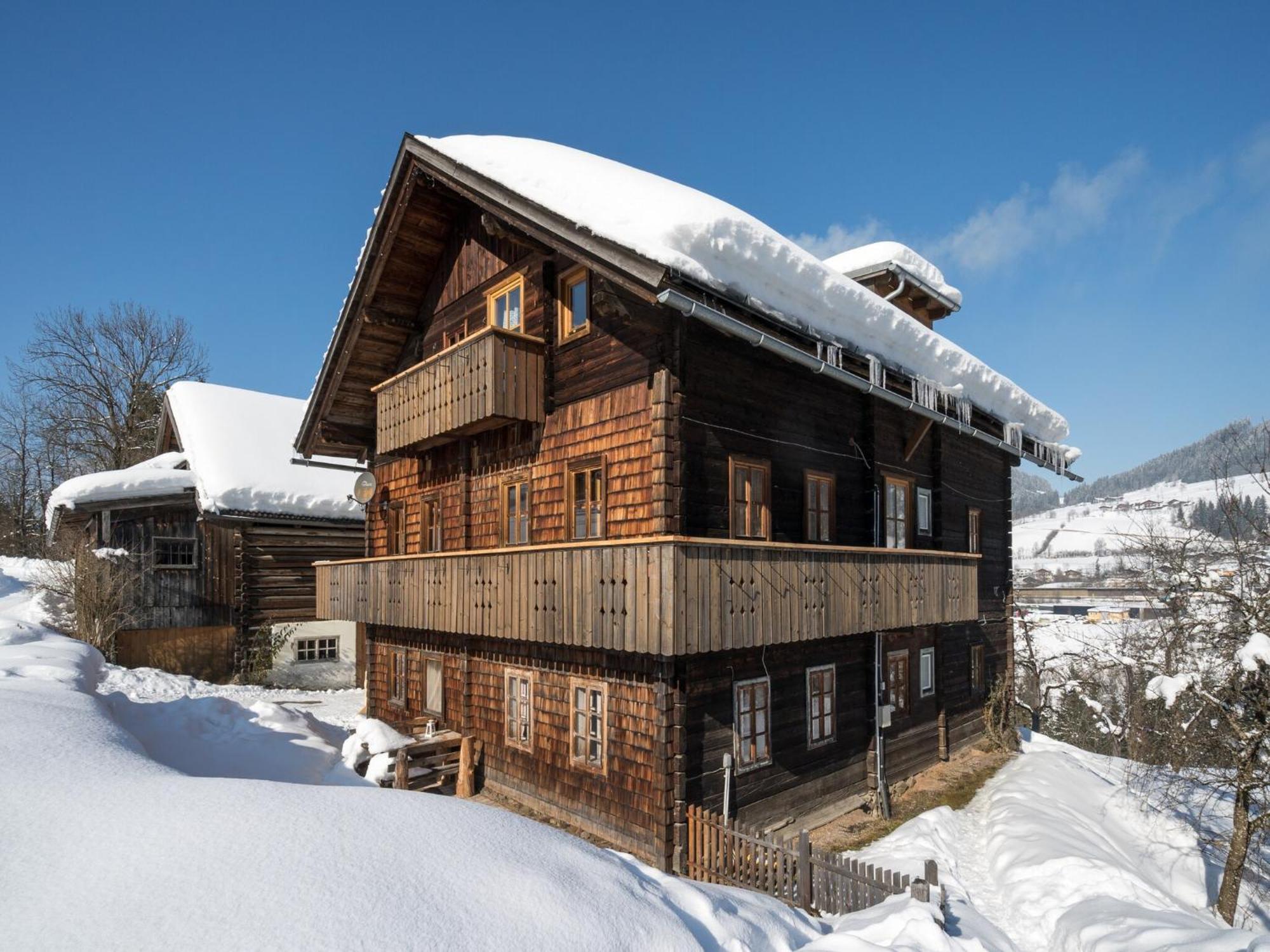 Sprawling Mansion Near Ski Area In Salzburg Eben Im Pongau Εξωτερικό φωτογραφία