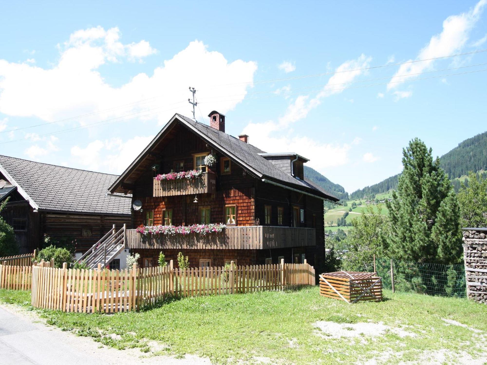 Sprawling Mansion Near Ski Area In Salzburg Eben Im Pongau Εξωτερικό φωτογραφία