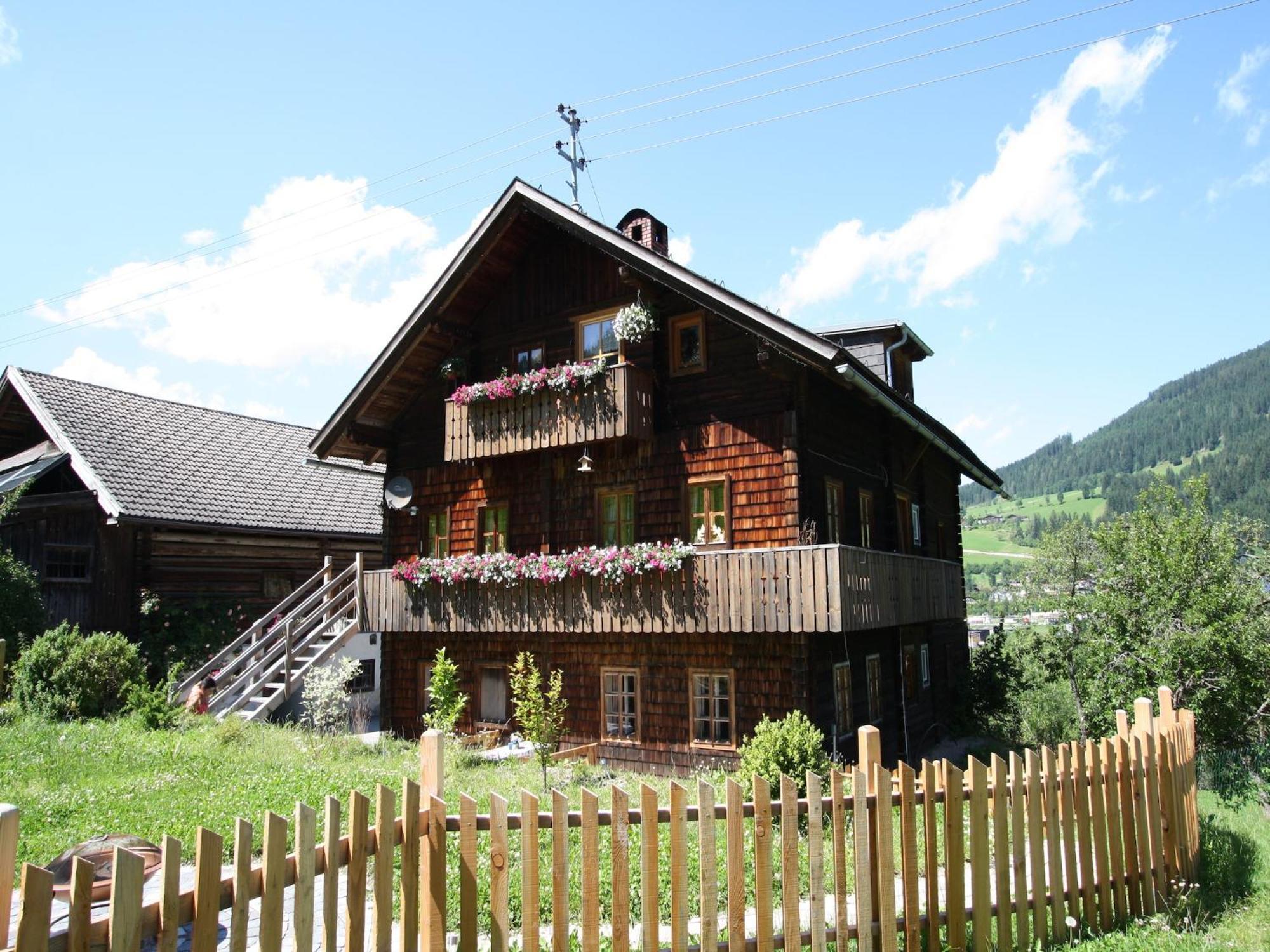Sprawling Mansion Near Ski Area In Salzburg Eben Im Pongau Εξωτερικό φωτογραφία